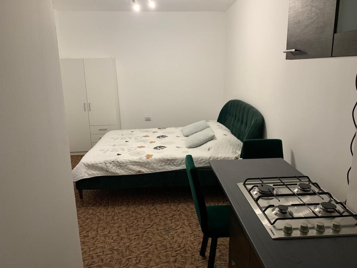 Luxury Accommodation Republicii Брашов Экстерьер фото