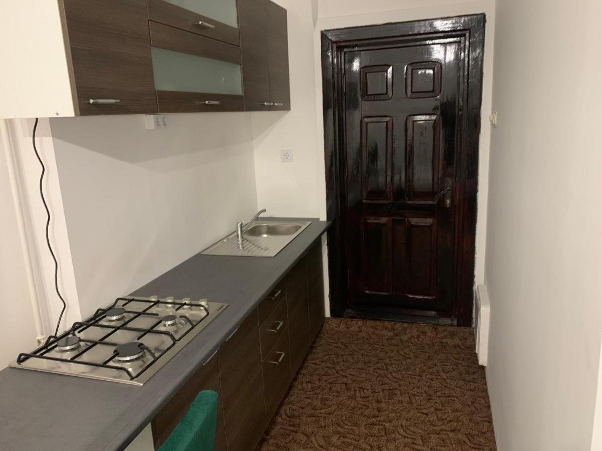 Luxury Accommodation Republicii Брашов Экстерьер фото